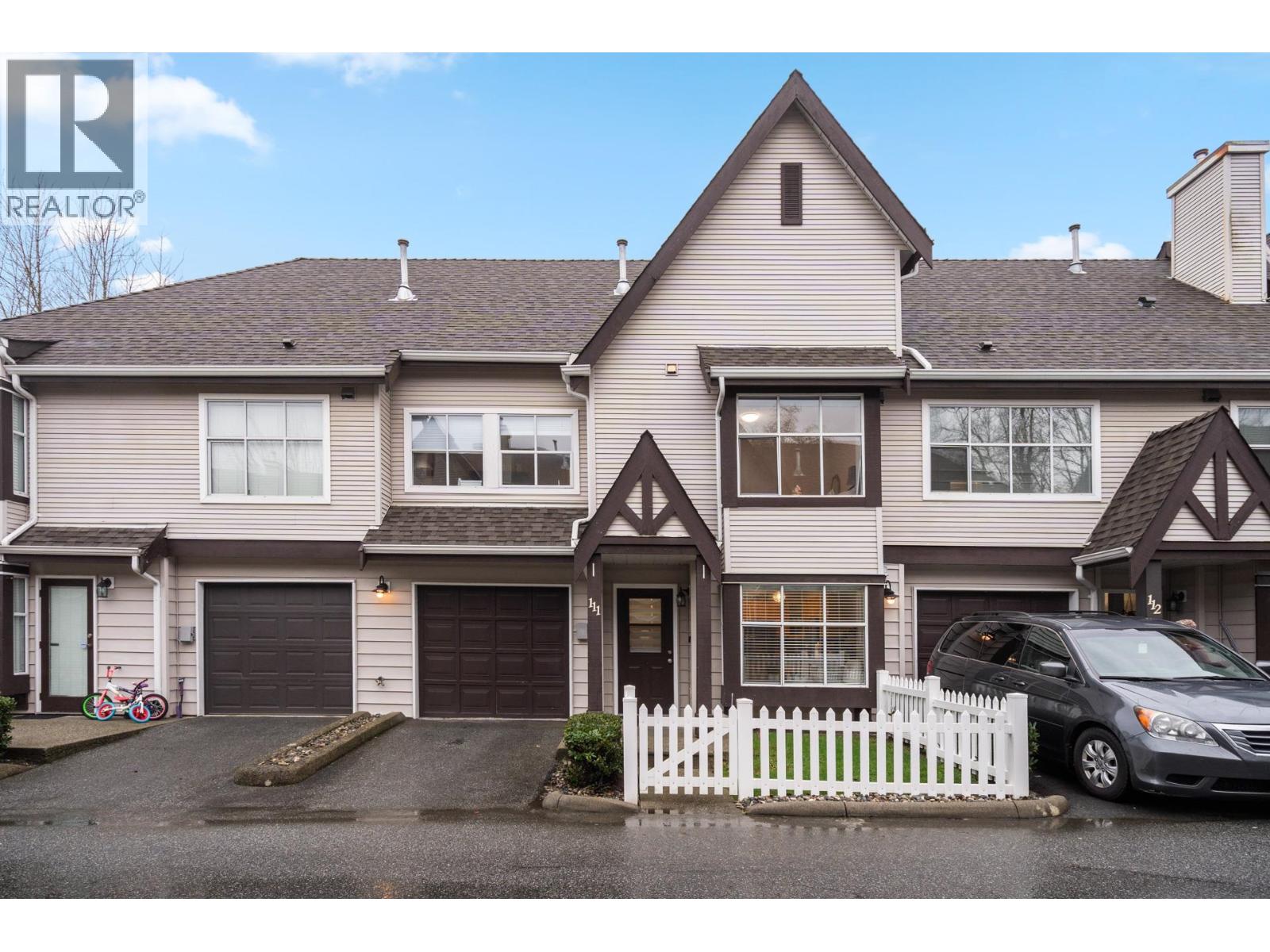 111 12099 237 Street, Maple Ridge, British Columbia  V4R 2C3 - Photo 2 - R3083147