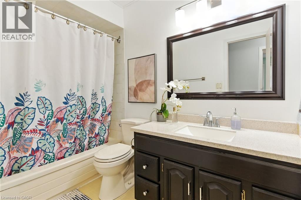 30 Rainbow Court, Welland, Ontario  L3C 6R4 - Photo 10 - 40772334