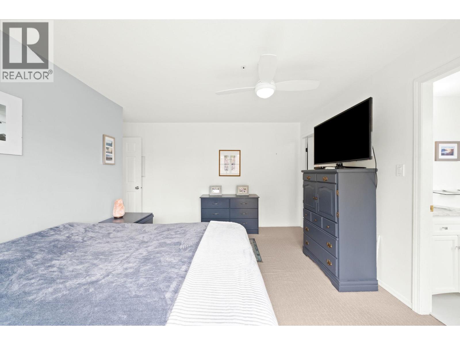 301 8728 Sw Marine Drive, Vancouver, British Columbia  V6P 6A4 - Photo 11 - R3085988