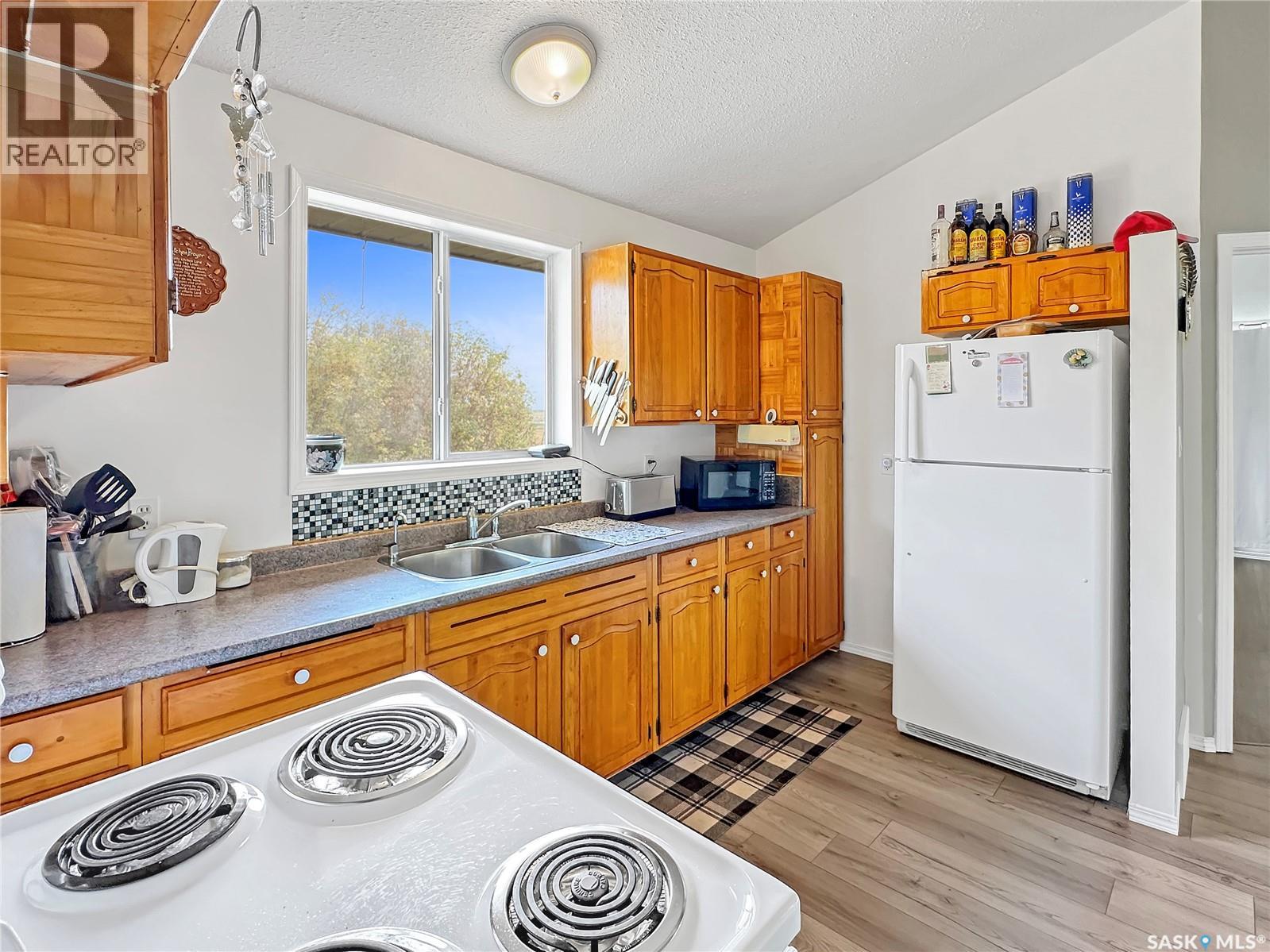 Racine Acreage, Abernethy Rm No. 186, Saskatchewan  S0G 0C0 - Photo 12 - SK027806