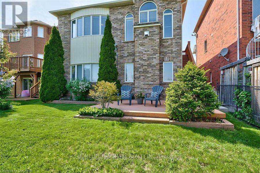 1482 Sandpiper Road, Oakville, Ontario  L6M 3R5 - Photo 18 - W12732034