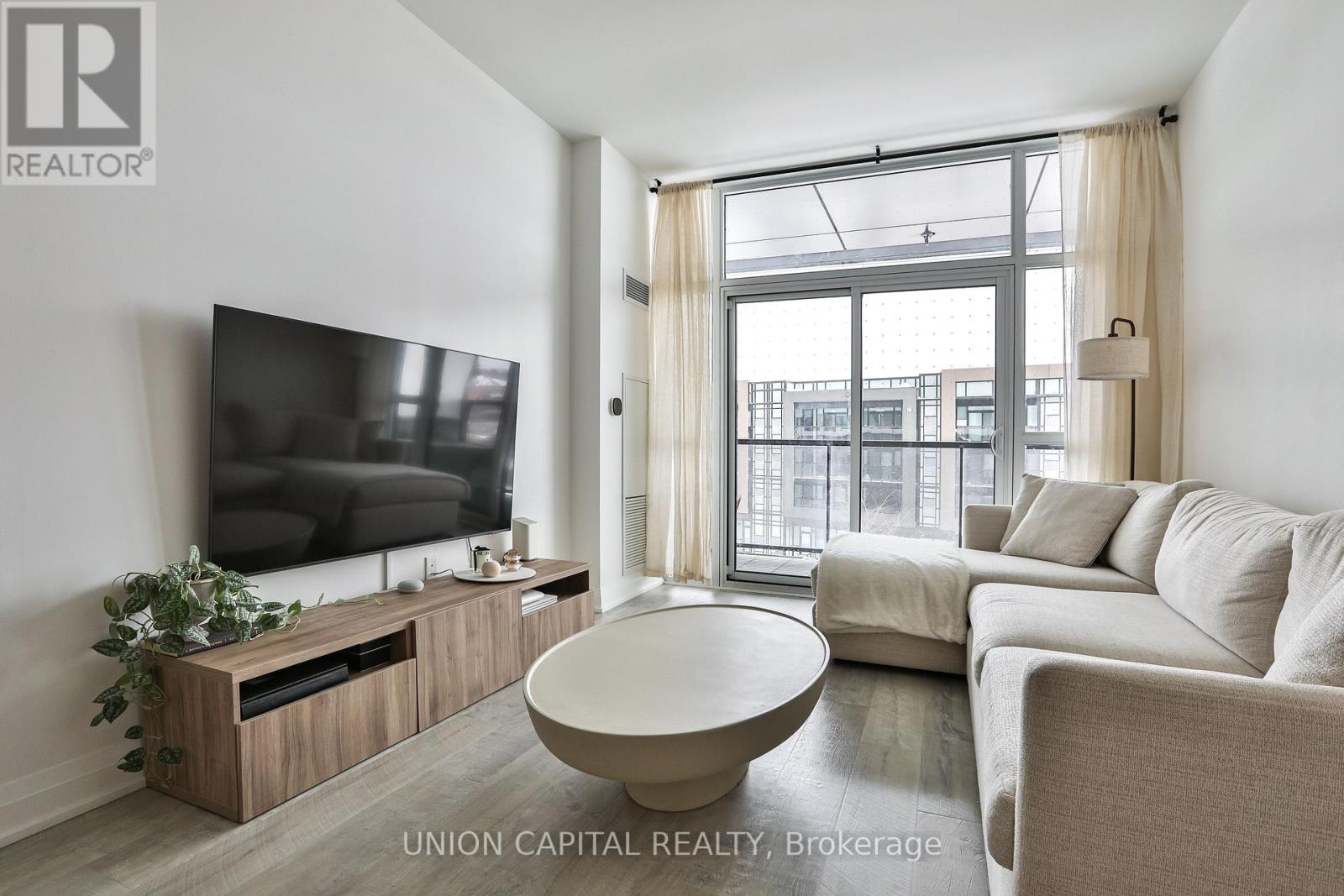 303 - 50 George Butchart Drive, Toronto, Ontario  M3K 0C9 - Photo 7 - W12755028