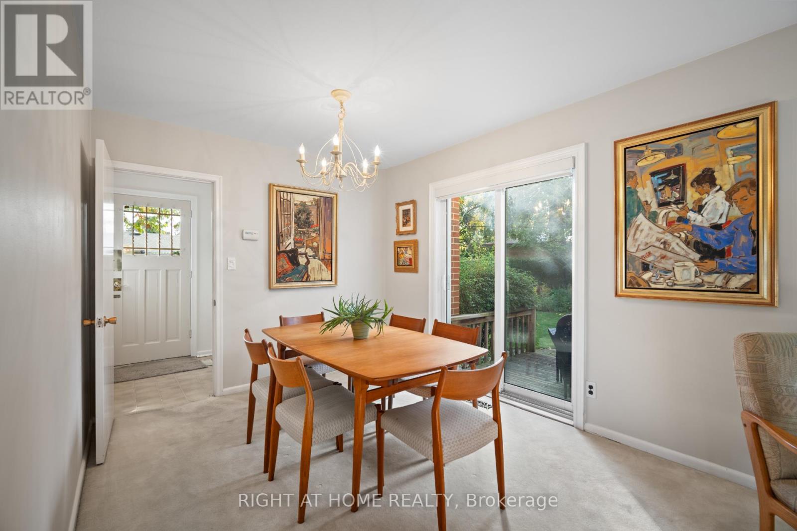 20 West Deane Valley Road, Toronto, Ontario  M9B 3K5 - Photo 7 - W12755032