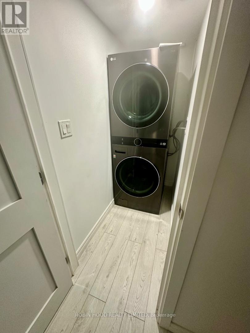 Basement - 325 Ranee Avenue, Toronto, Ontario  M6A 1N9 - Photo 5 - W12755040