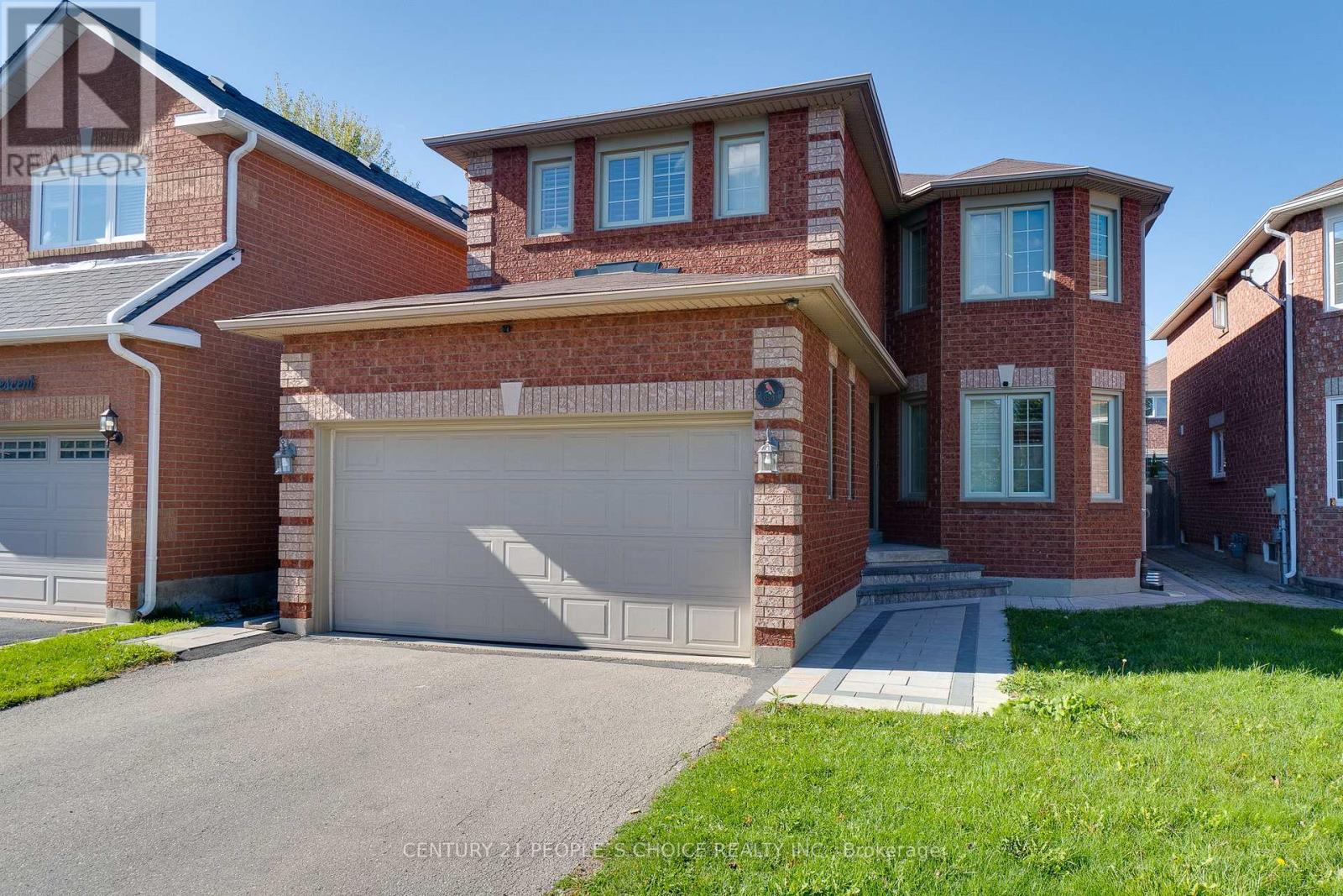 3841 Periwinkle Crescent, Mississauga, Ontario  L5N 6W8 - Photo 2 - W12755050