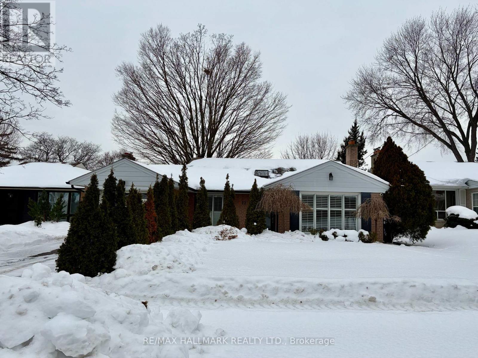 12 SWEETLAND ROAD, Toronto, Ontario