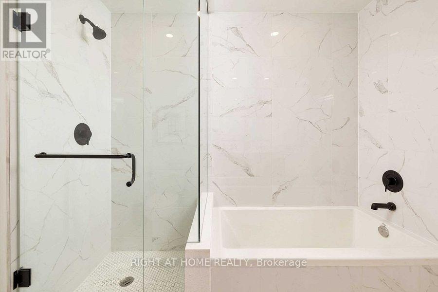 504 - 2118 Bloor Street W, Toronto, Ontario  M6S 1M8 - Photo 11 - W12755106