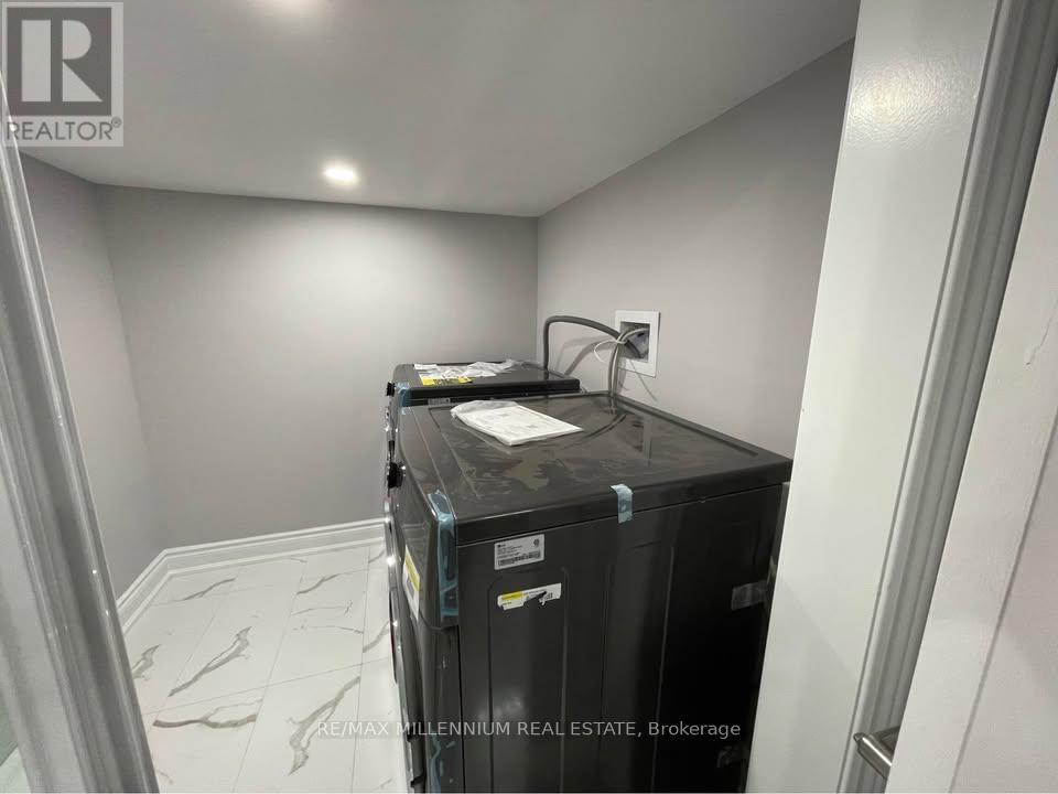 Bsmt - 13 Haydrop Road, Brampton, Ontario  L6P 4P2 - Photo 5 - W12755118