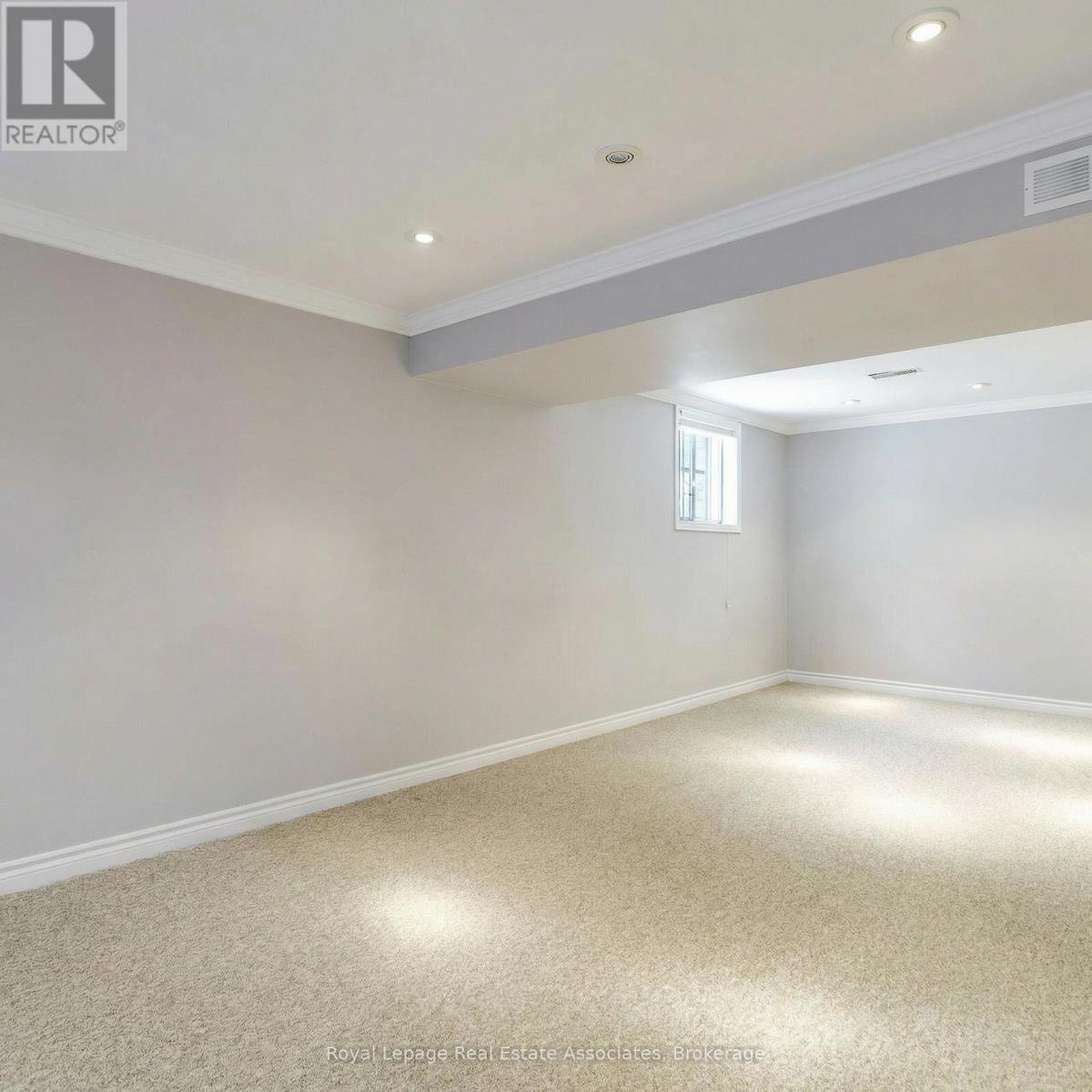 958 Fletcher Valley Crescent, Mississauga, Ontario  L5J 2X7 - Photo 36 - W12755152