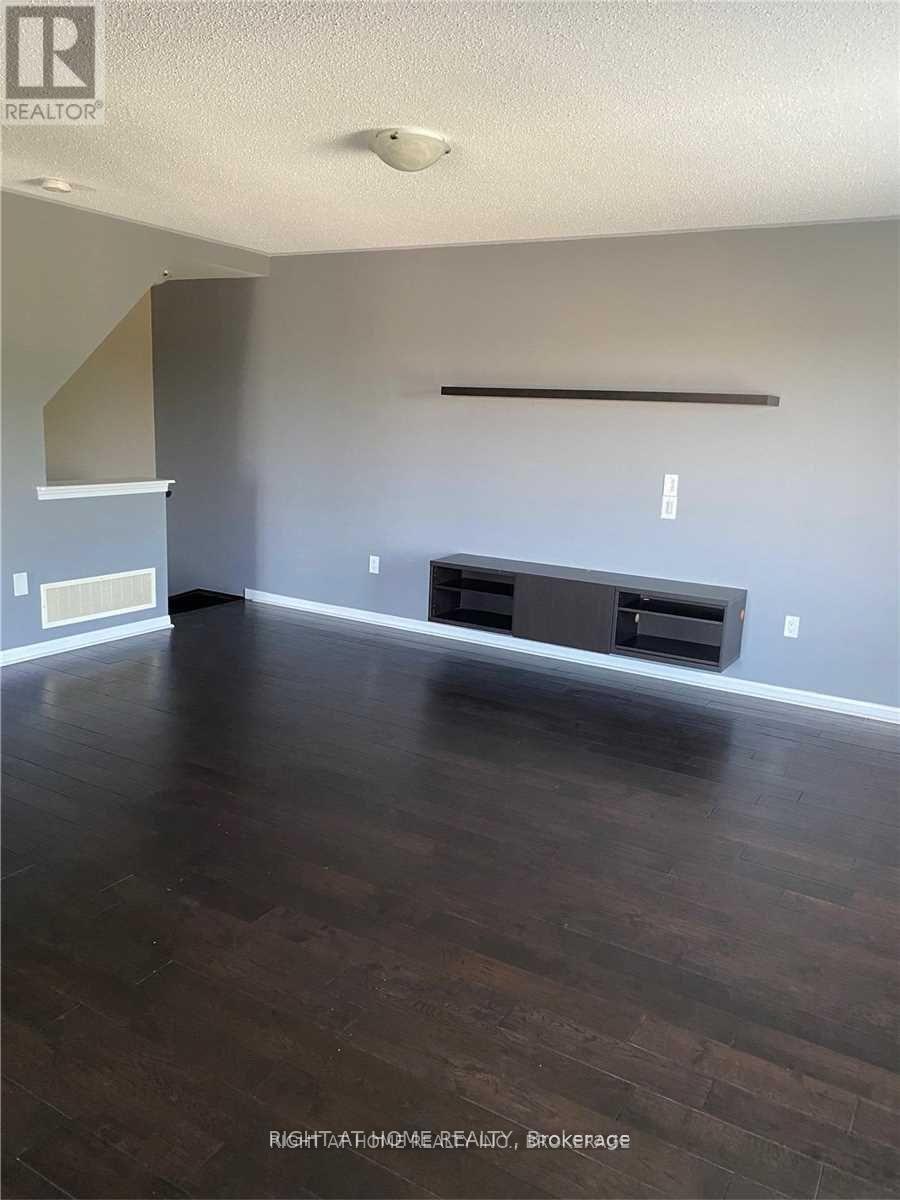 941 Nadalin Heights, Milton, Ontario  L9T 8R2 - Photo 5 - W12755206