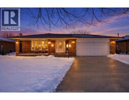 386 WOODRIDGE, Tecumseh, Ontario