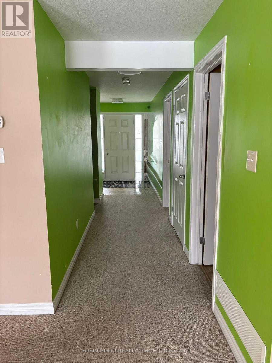 Photo 16 of 34 for Unit 10 - 3320 Meadowgate Boulevard