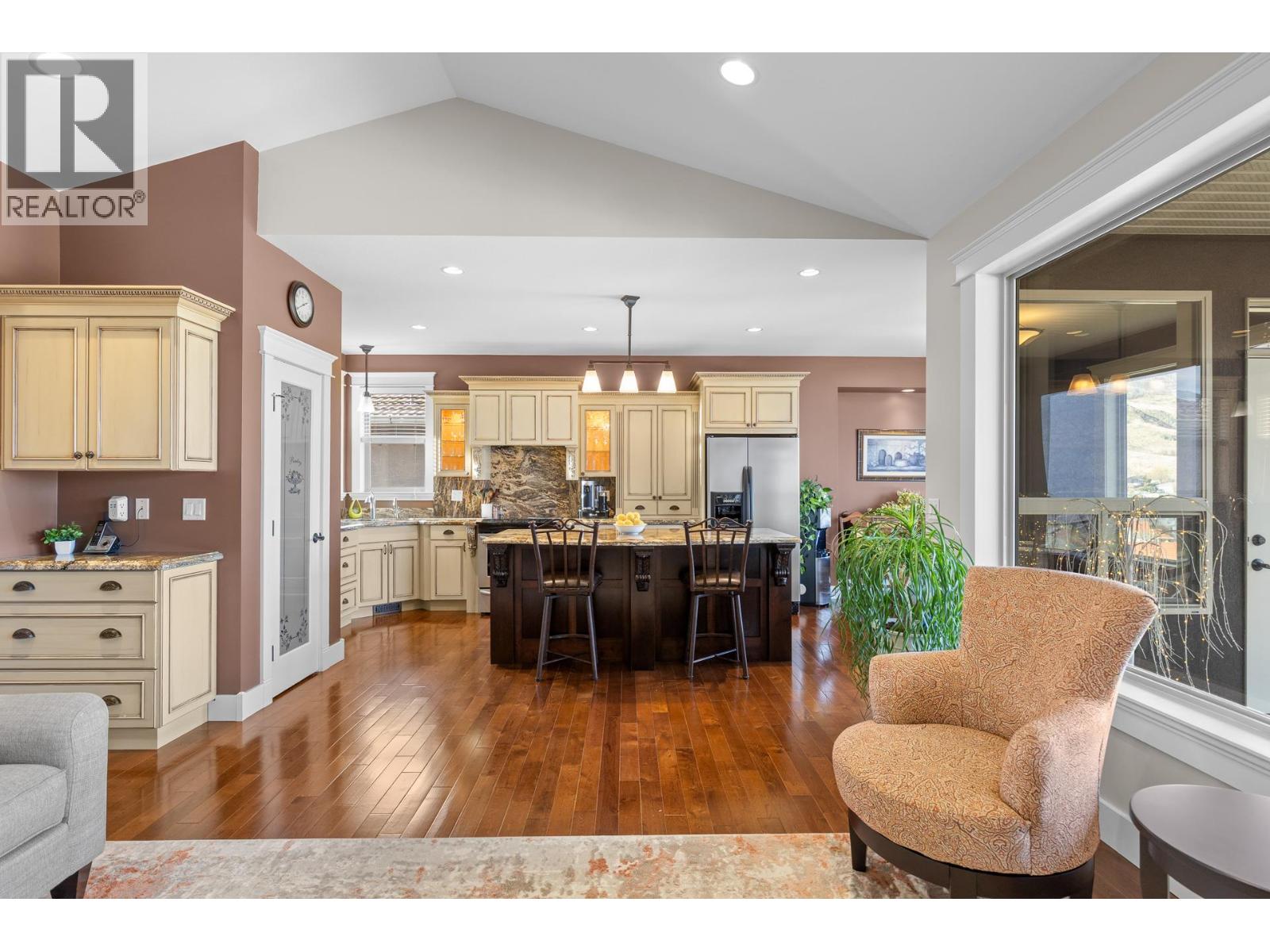 11909 La Costa Lane, Osoyoos, British Columbia  V0H 1V4 - Photo 9 - 10374843