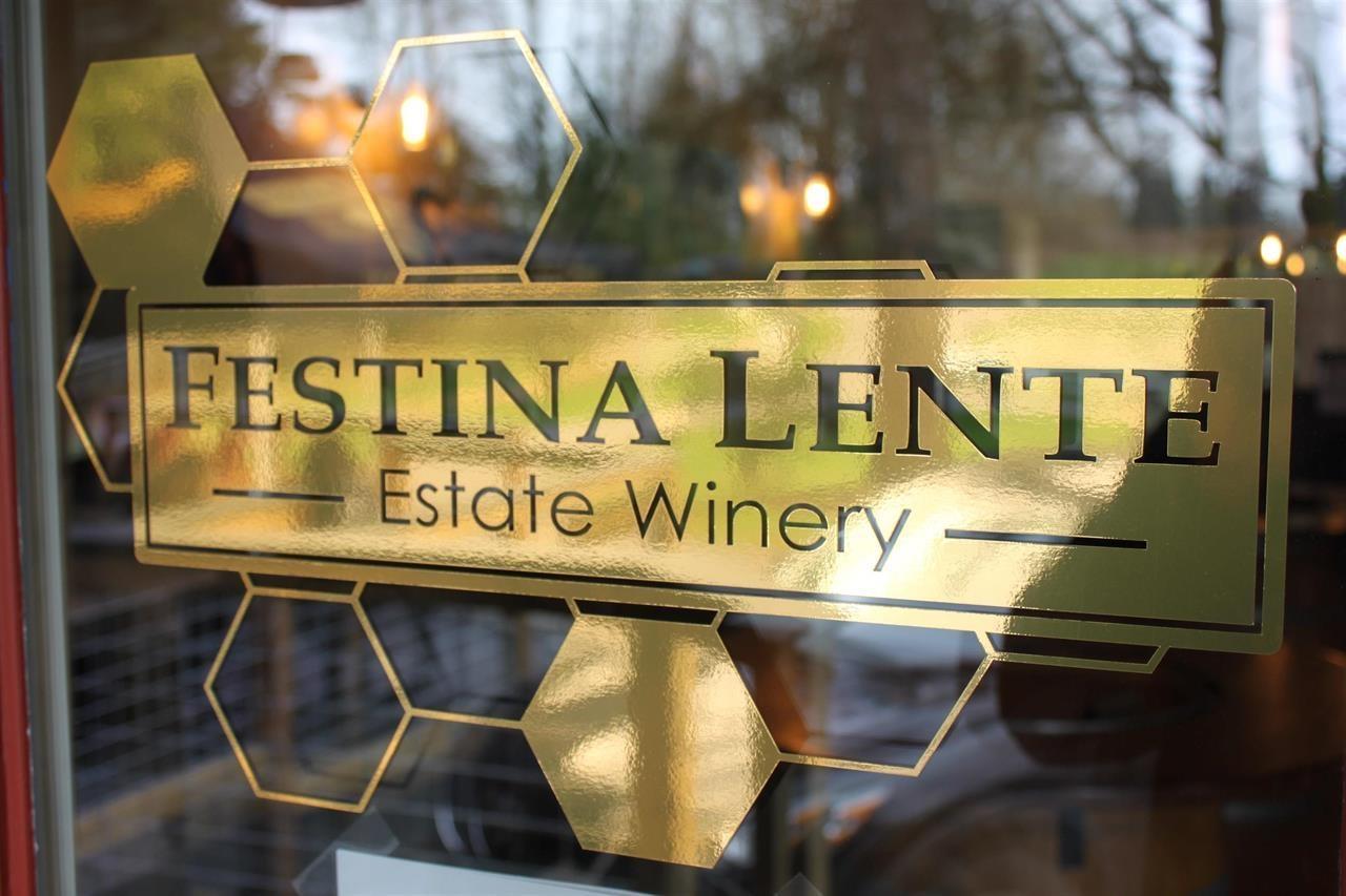 21113 16 Avenue, Langley, British Columbia  V2Z 1K3 - Photo 2 - C8075809