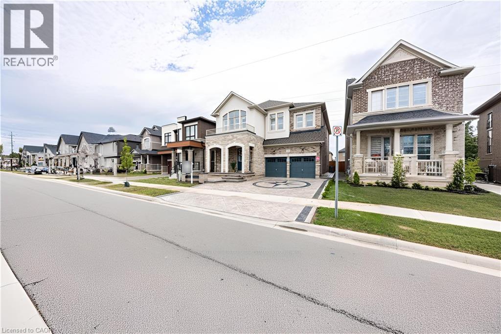 211 GRANITE RIDGE Trail, Hamilton, Ontario