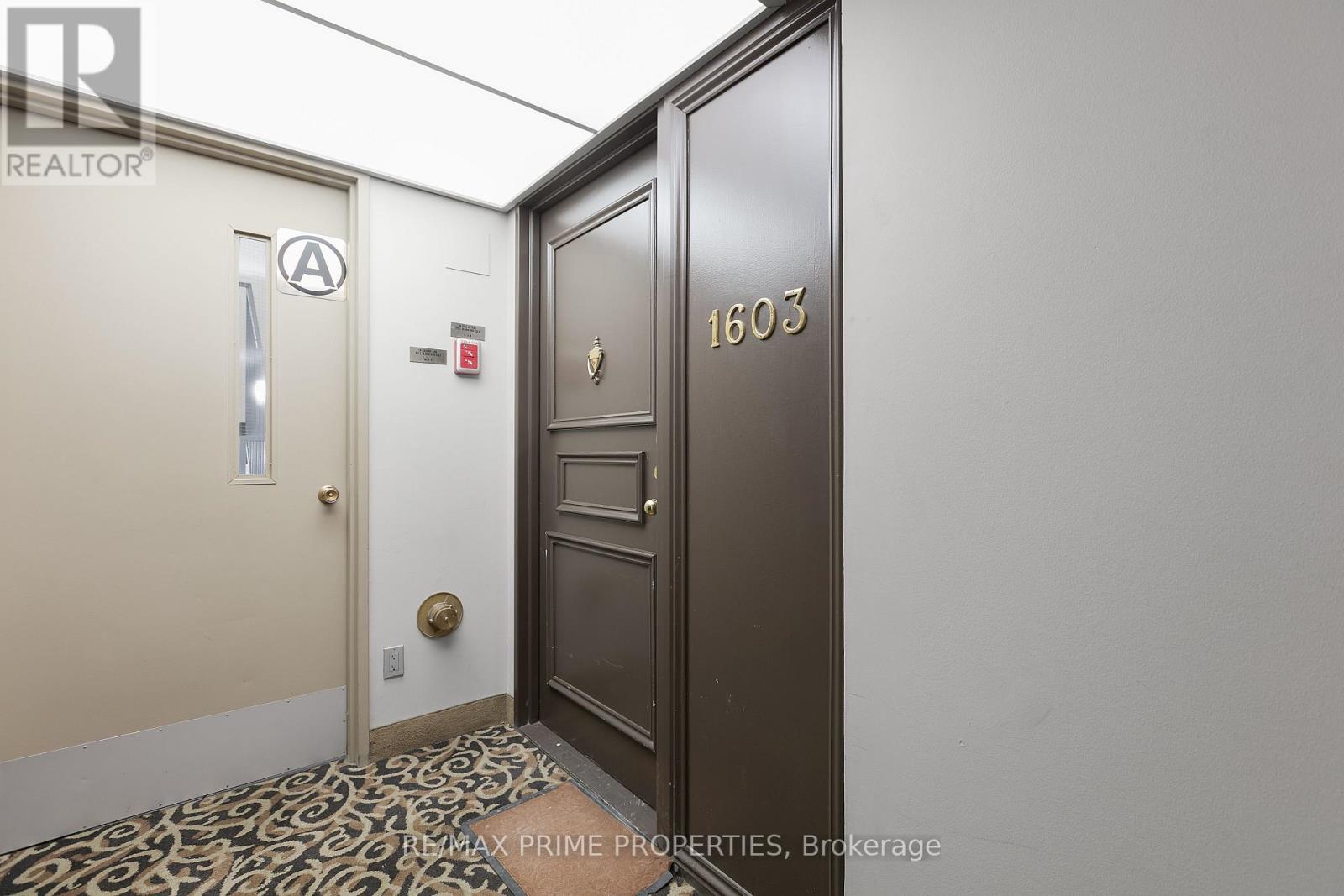 1603 - 1081 Ambleside Drive, Ottawa, Ontario  K2B 8C8 - Photo 2 - X12755302