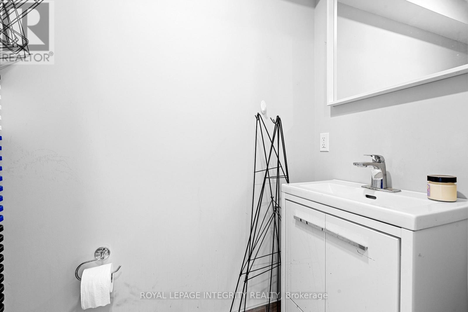 851 Bank Street, Ottawa, Ontario  K1S 5K4 - Photo 20 - X12755334