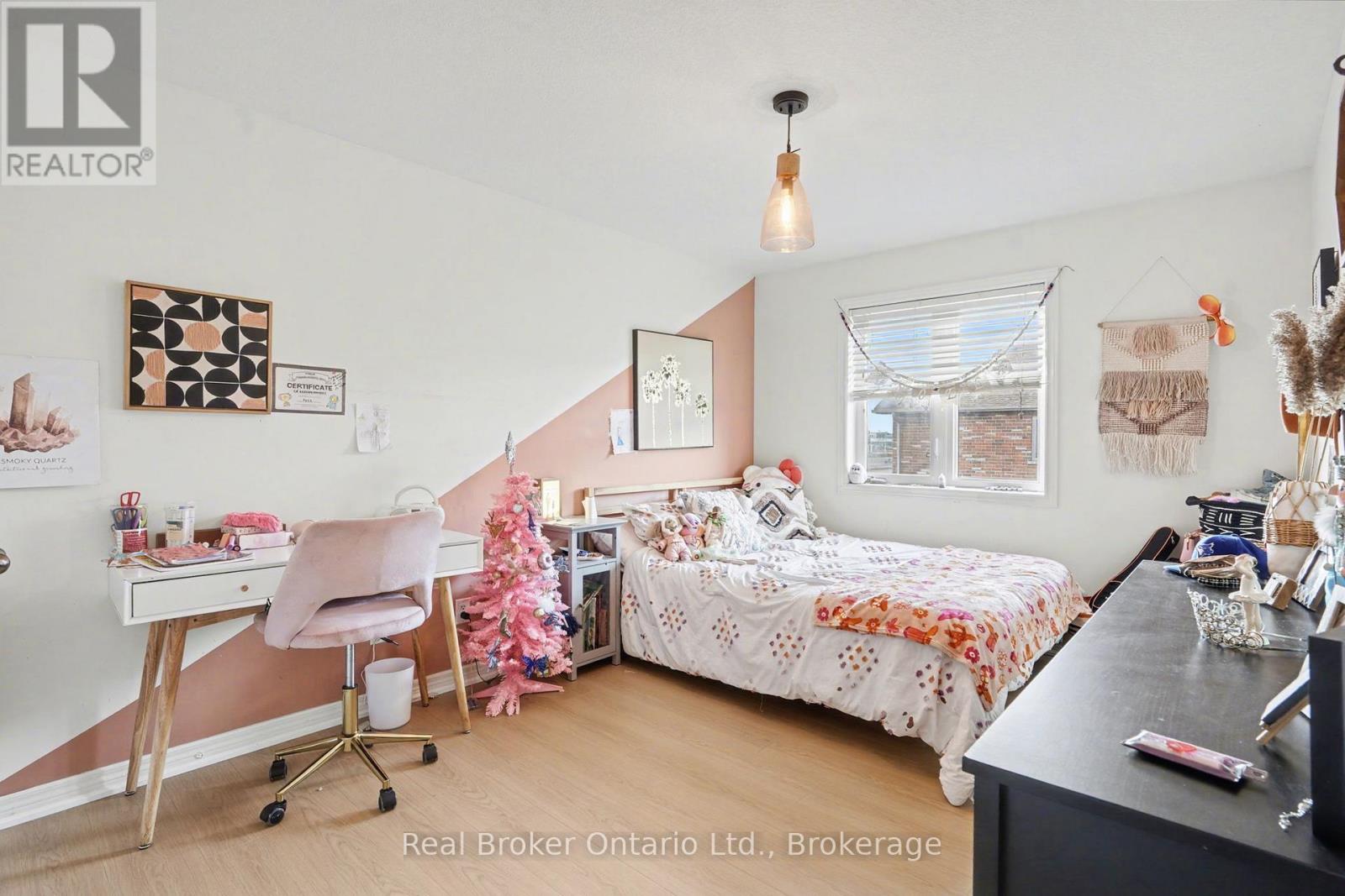 18 - 45 Seabreeze Crescent, Hamilton, Ontario  L8E 0G1 - Photo 14 - X12755310