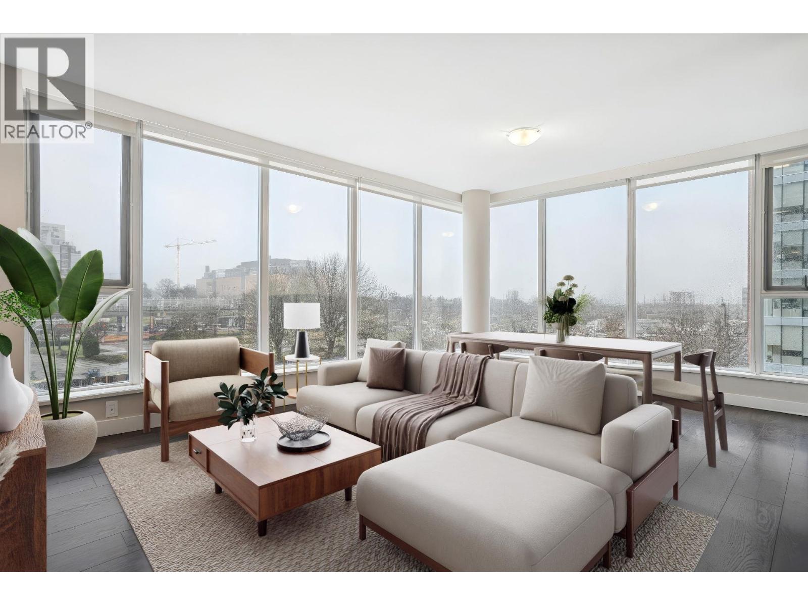 613 1618 Quebec Street, Vancouver, British Columbia  V6A 0C5 - Photo 1 - R3086219