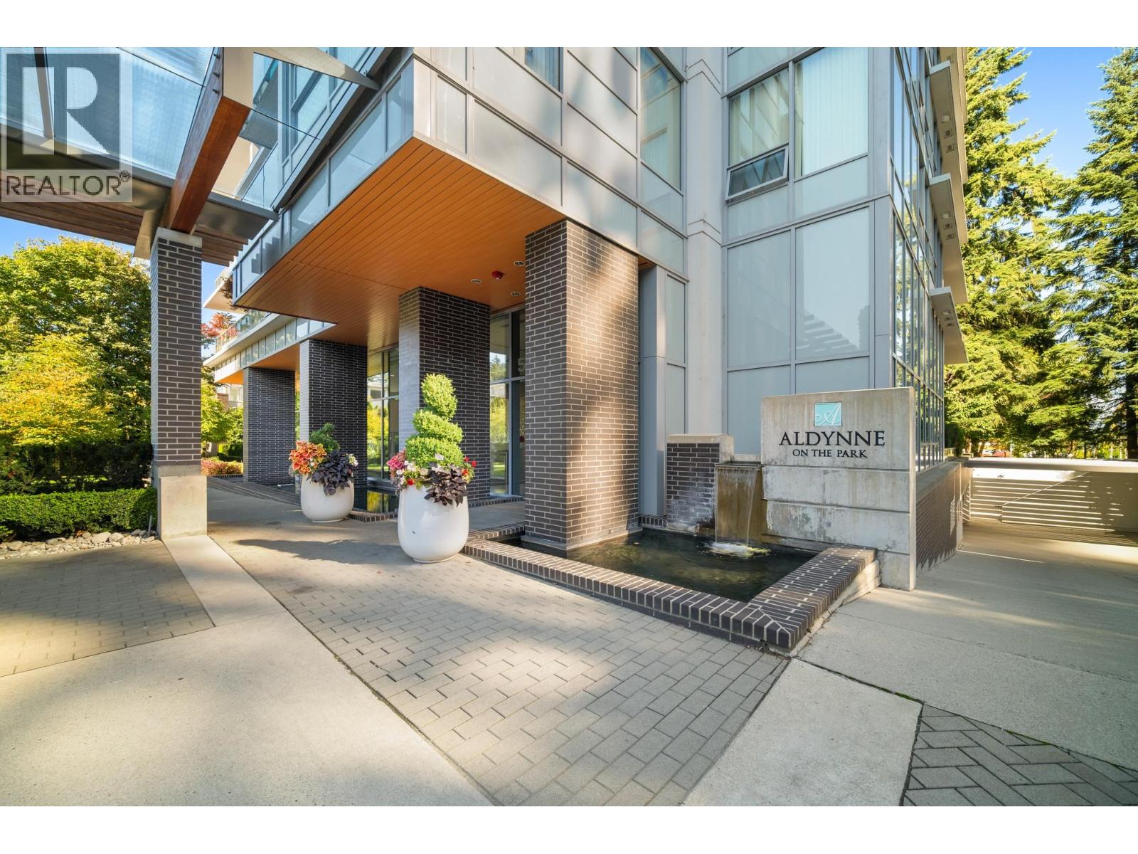 3707 5883 Barker Avenue, Burnaby, British Columbia  V5H 0G4 - Photo 2 - R3086223