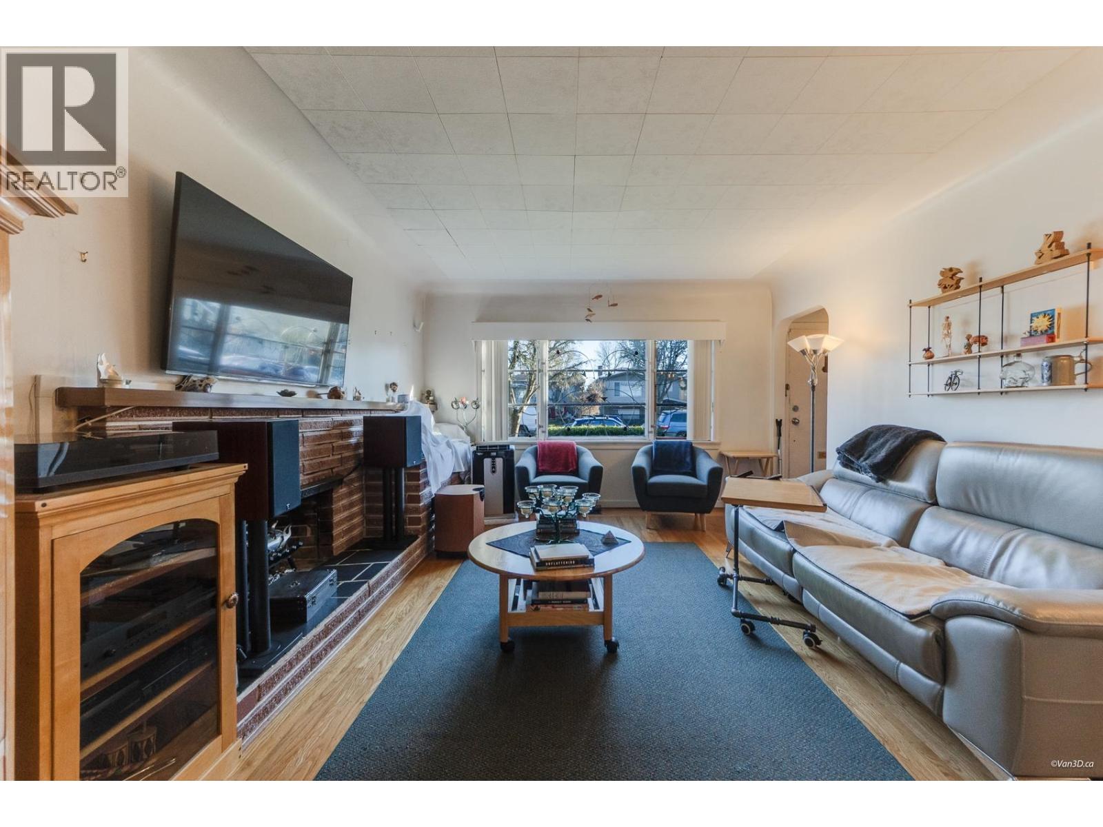 4791 Culloden Street, Vancouver, British Columbia  V5V 4X8 - Photo 4 - R3086192