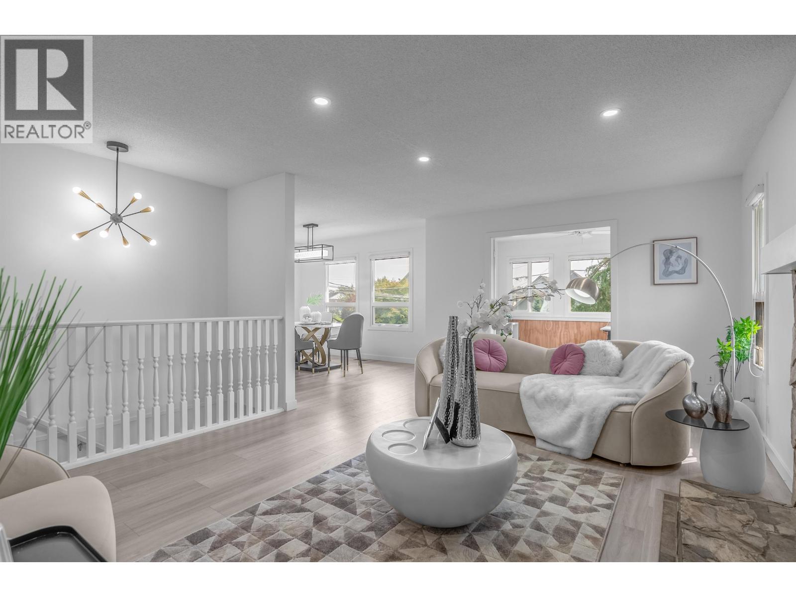 3515 Richmond Street, Richmond, British Columbia  V7E 2W2 - Photo 2 - R3086198