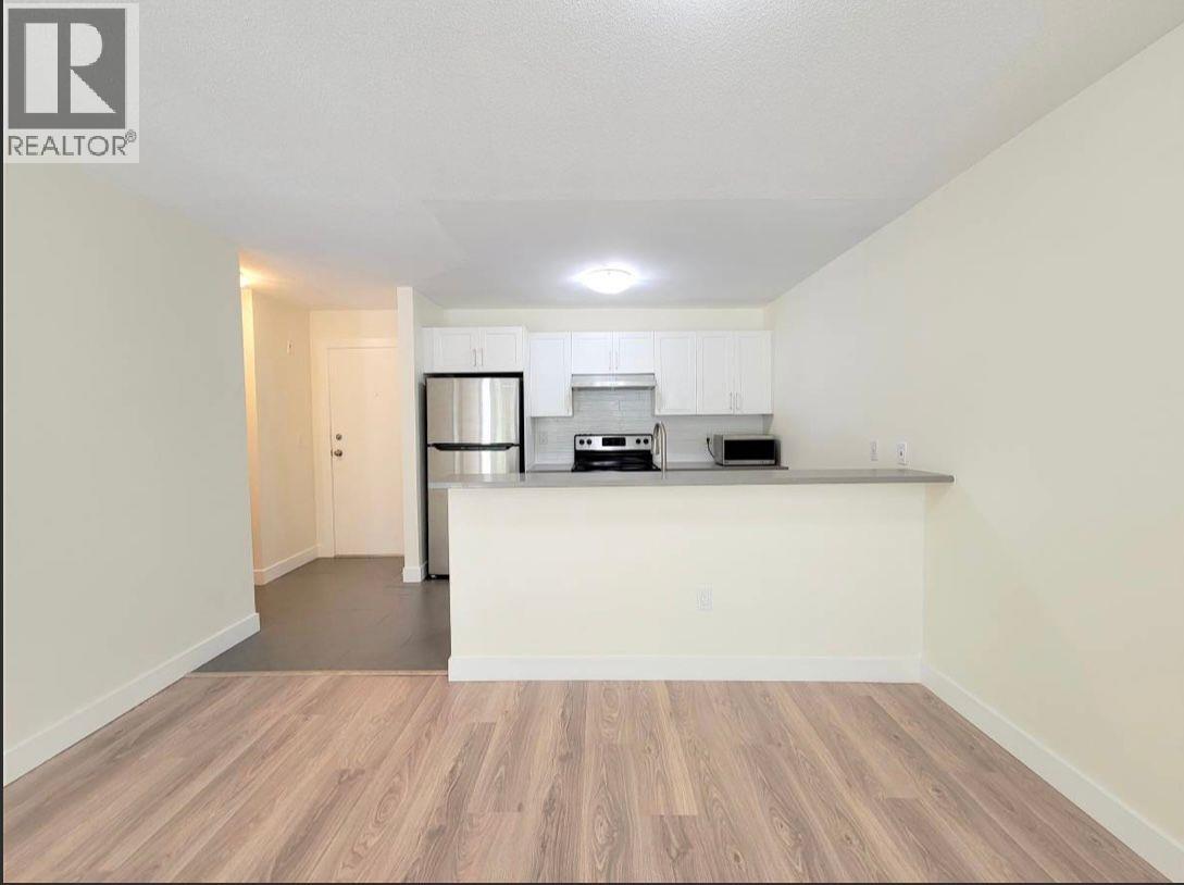 110 99 BEGIN STREET, Coquitlam, British Columbia