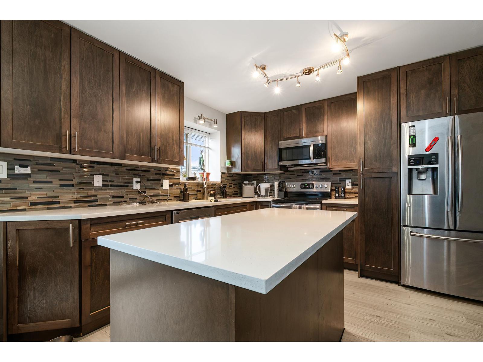 1 5950 Vedder Road, Vedder Crossing, Chilliwack, British Columbia  V2R 3P2 - Photo 12 - R3075030