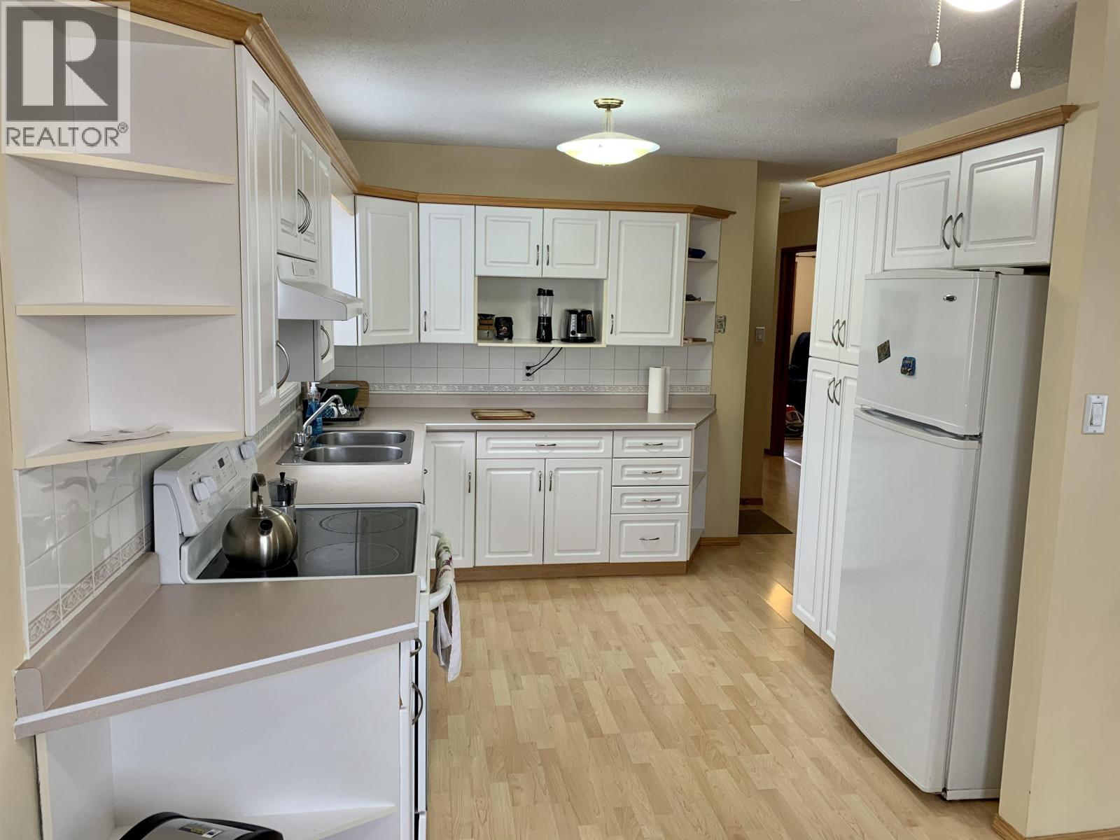 5411 54 W Avenue, Fort Nelson, British Columbia  V0C 1R0 - Photo 5 - R3086176