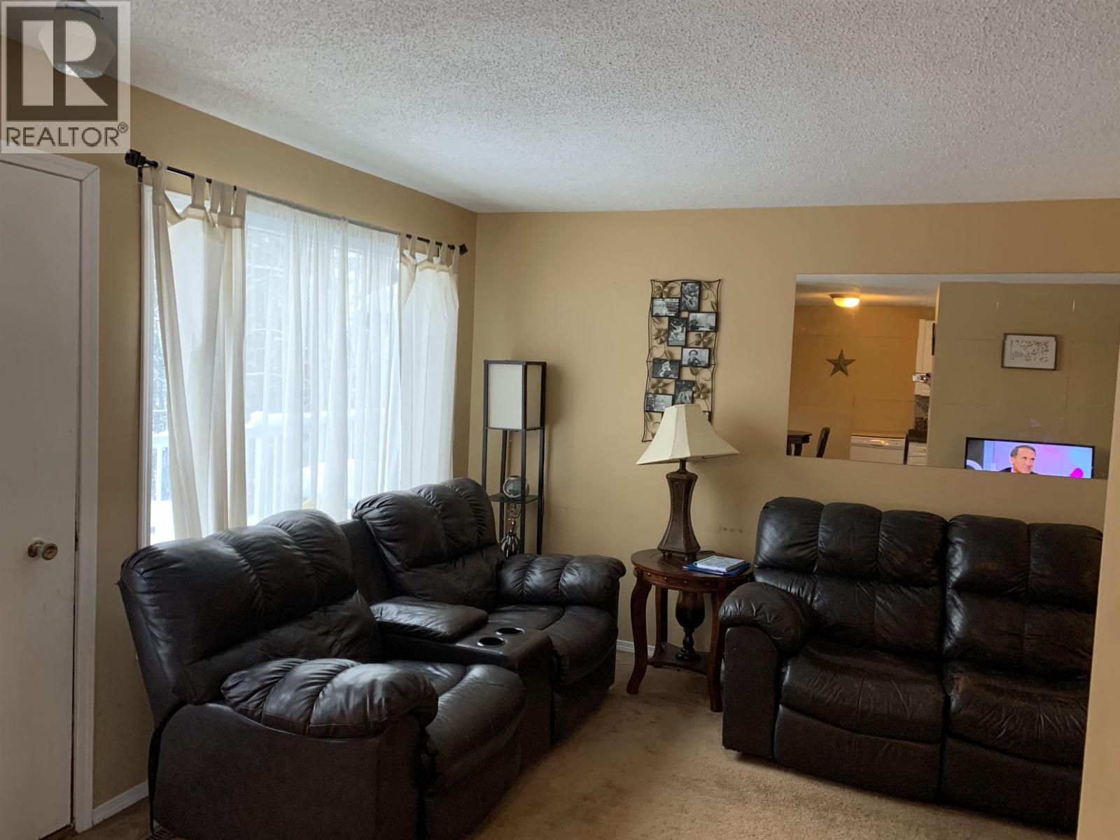 5411 54 W Avenue, Fort Nelson, British Columbia  V0C 1R0 - Photo 24 - R3086176