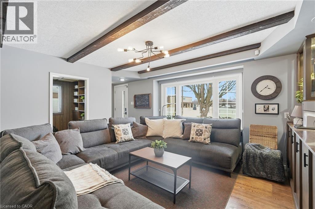 2036 Mountainside Drive, Burlington, Ontario  L7P 1A7 - Photo 6 - 40802432