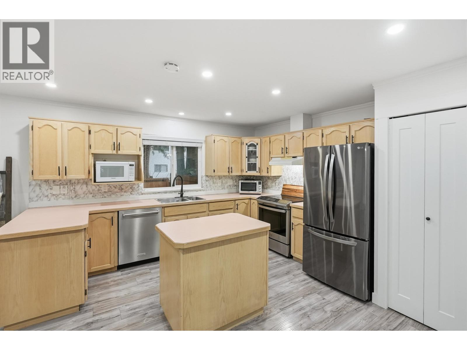 19439 Park Road, Pitt Meadows, British Columbia  V3Y 1C8 - Photo 11 - R3085361