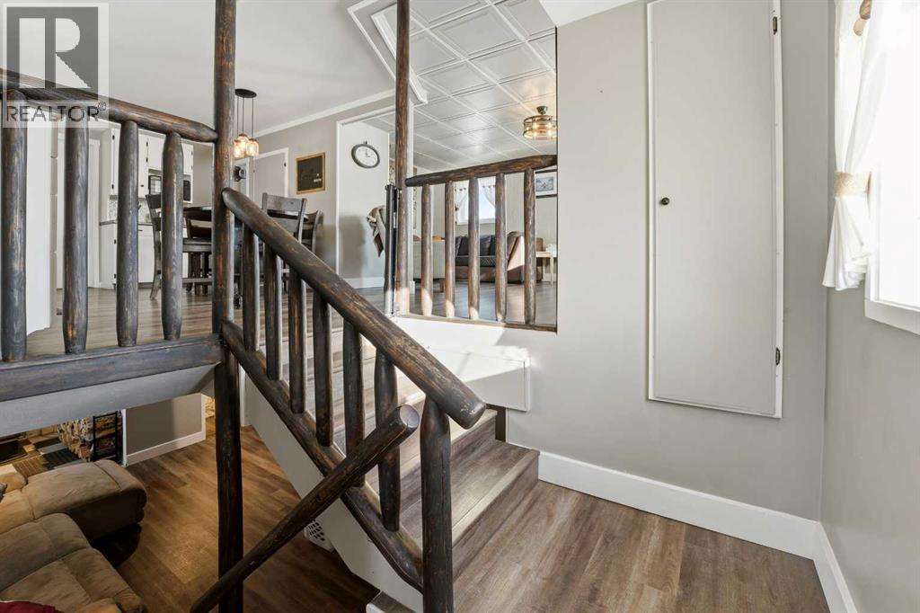 392030a Range Road 8-0, Rocky Mountain House, Alberta  T4T 2A4 - Photo 7 - A2279940