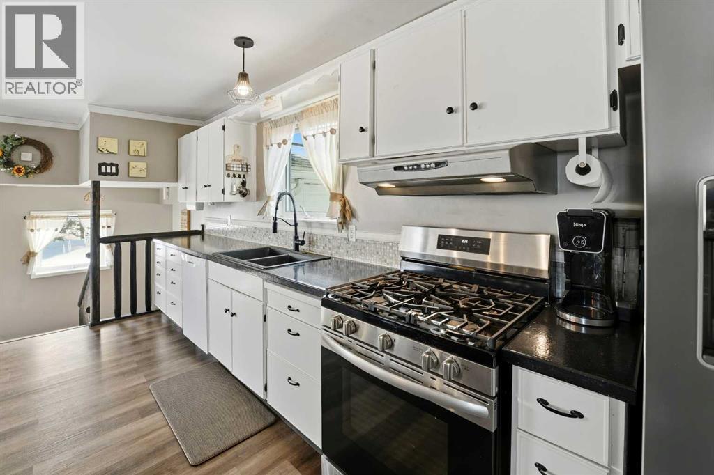 392030a Range Road 8-0, Rocky Mountain House, Alberta  T4T 2A4 - Photo 12 - A2279940