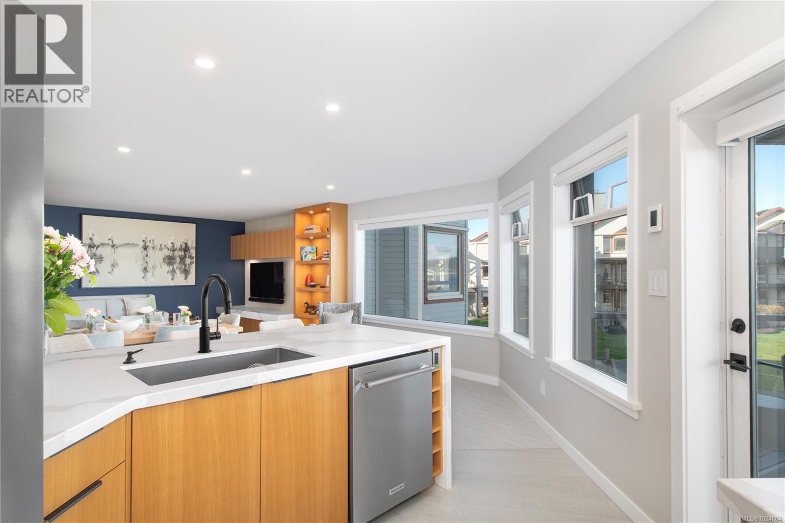 2304 27 Island Hwy S, Campbell River, British Columbia  V9W 1A2 - Photo 17 - 1024864