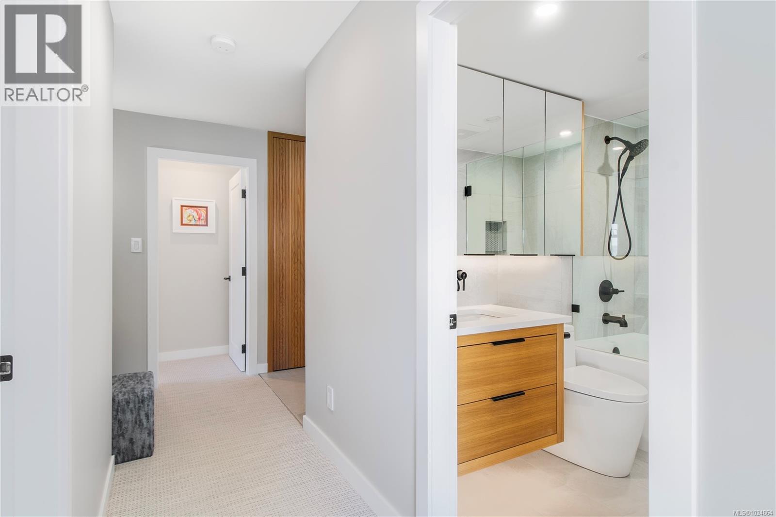 2304 27 Island Hwy S, Campbell River, British Columbia  V9W 1A2 - Photo 19 - 1024864