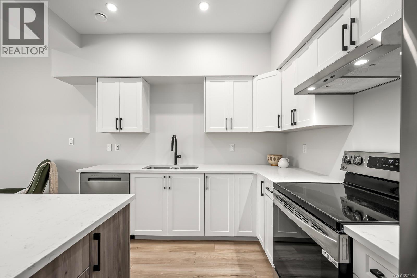 1 444 Fisher Rd, Campbell River, British Columbia  V9W 0H8 - Photo 3 - 1024774