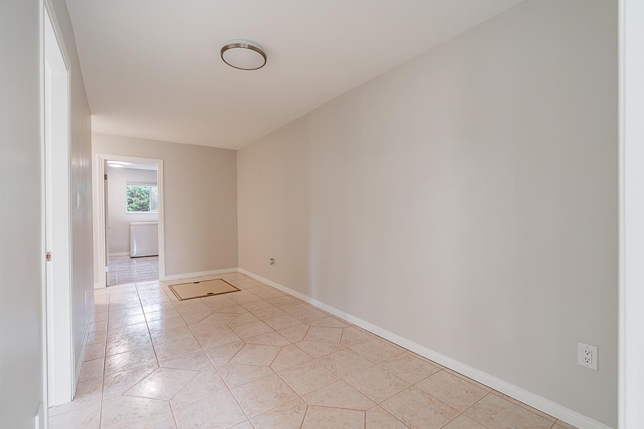 7070 207 Street, Langley, British Columbia  V2Y 1T4 - Photo 4 - R3085937