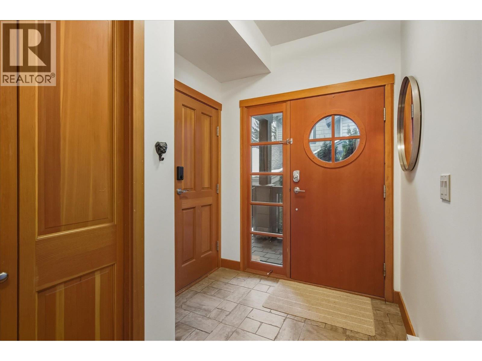 20 1530 Tynebridge Lane, Whistler, British Columbia  V8E 0L3 - Photo 15 - R3086110