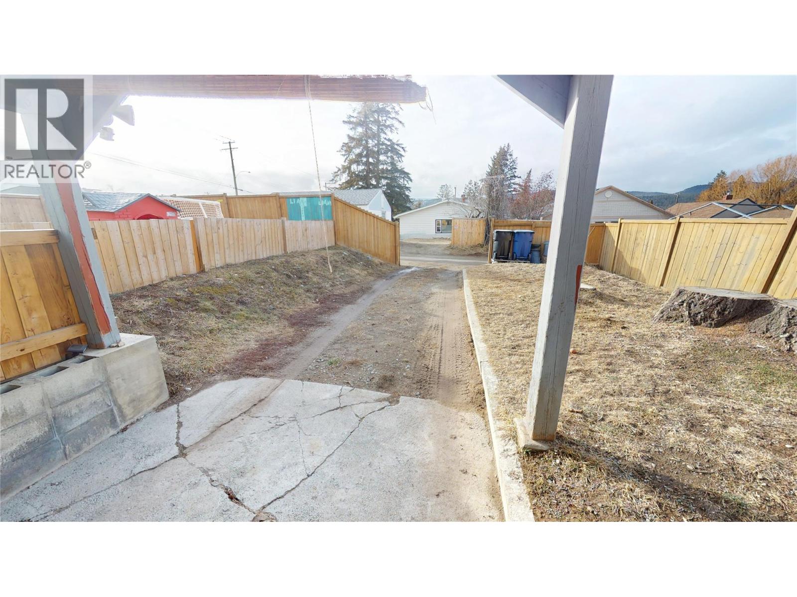 333 10th Avenue S, Cranbrook, British Columbia  V1C 2N5 - Photo 40 - 10374768