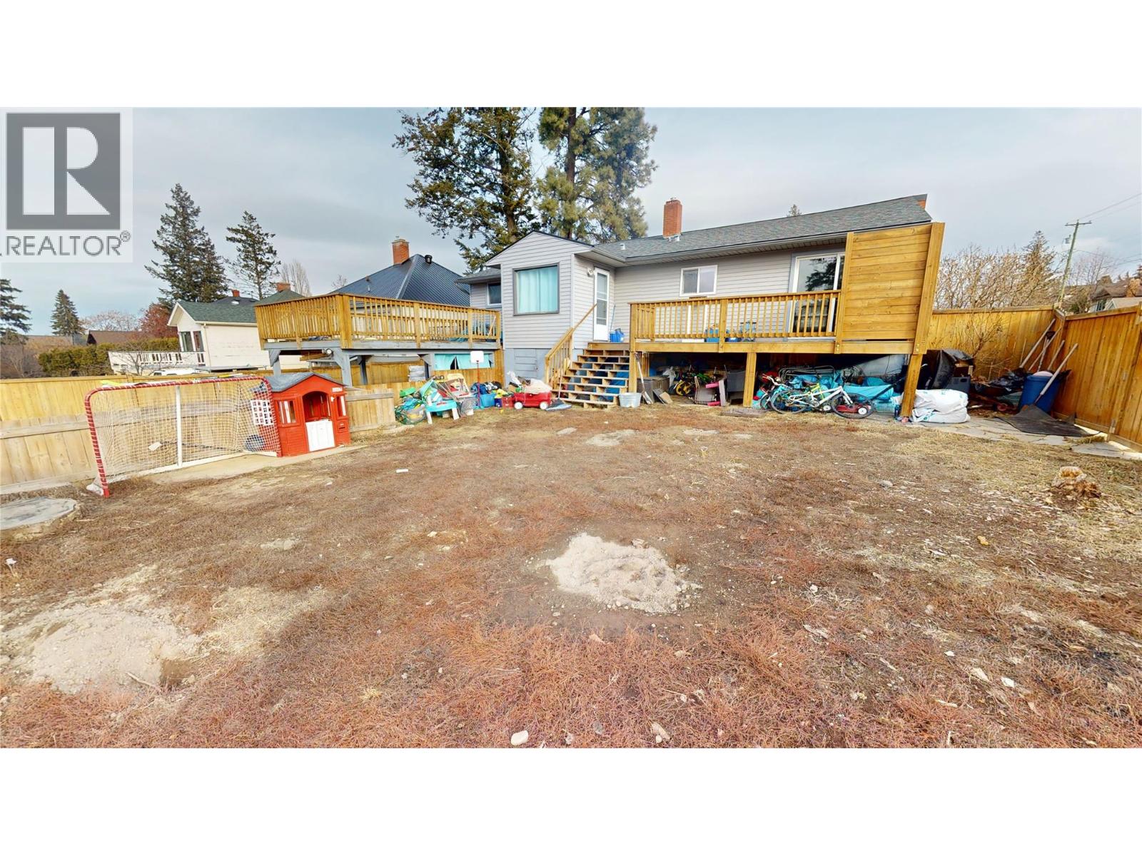 333 10th Avenue S, Cranbrook, British Columbia  V1C 2N5 - Photo 37 - 10374768