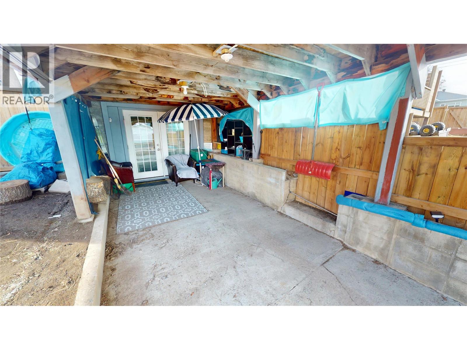 333 10th Avenue S, Cranbrook, British Columbia  V1C 2N5 - Photo 3 - 10374768