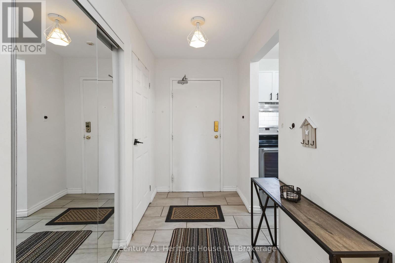 Photo 17 of 31 for 217 - 737 Deveron Crescent