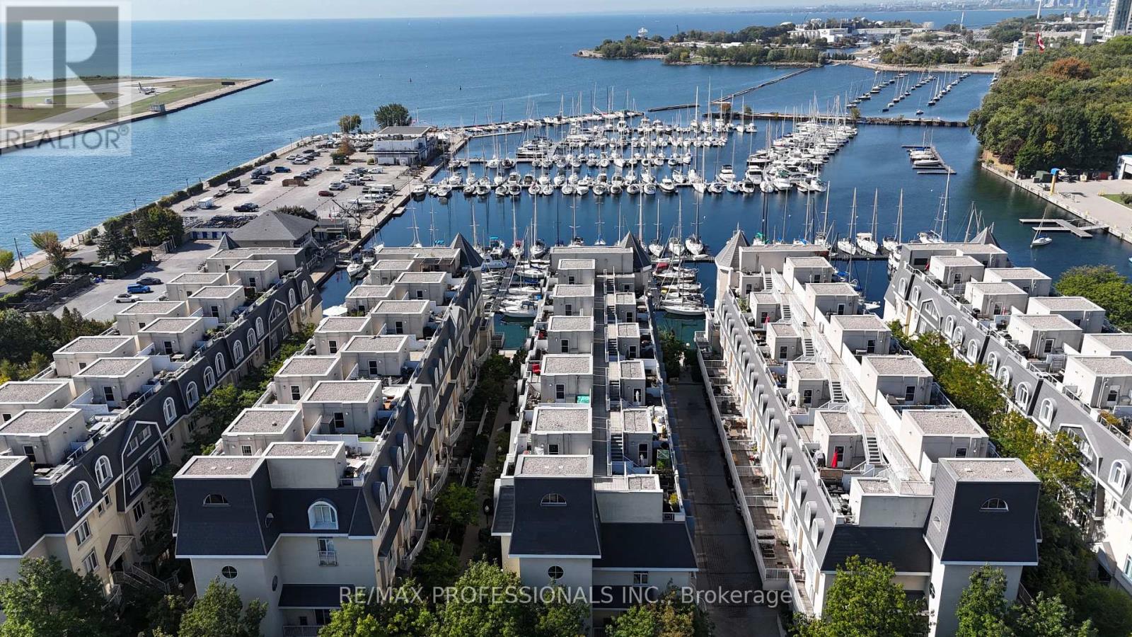 659 - 38 Stadium Road, Toronto, Ontario  M5V 3P4 - Photo 2 - C12755250