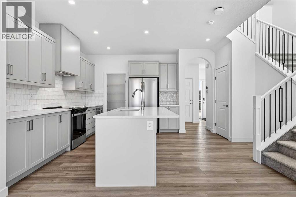 5 Legacy Glen Rise Se, Calgary, Alberta  T2X 5Z5 - Photo 2 - A2273843