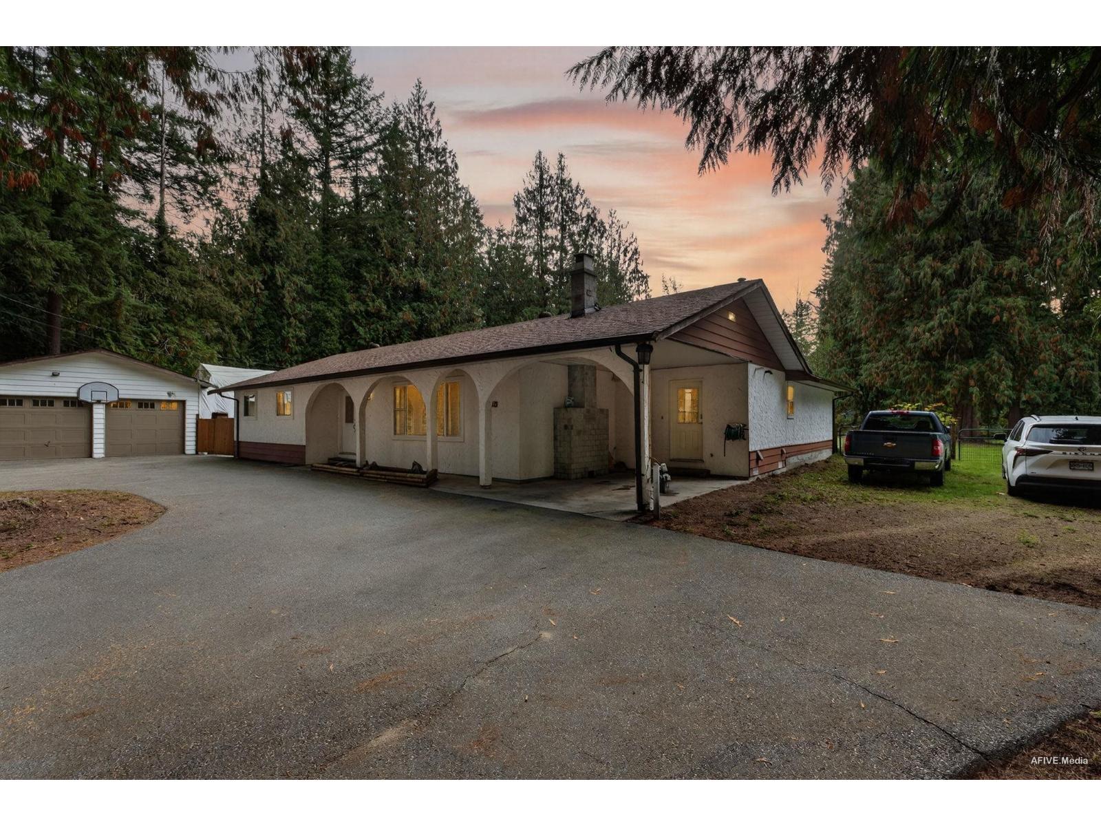 25160 54 Avenue, Langley, British Columbia  V4W 1T3 - Photo 3 - R3085985