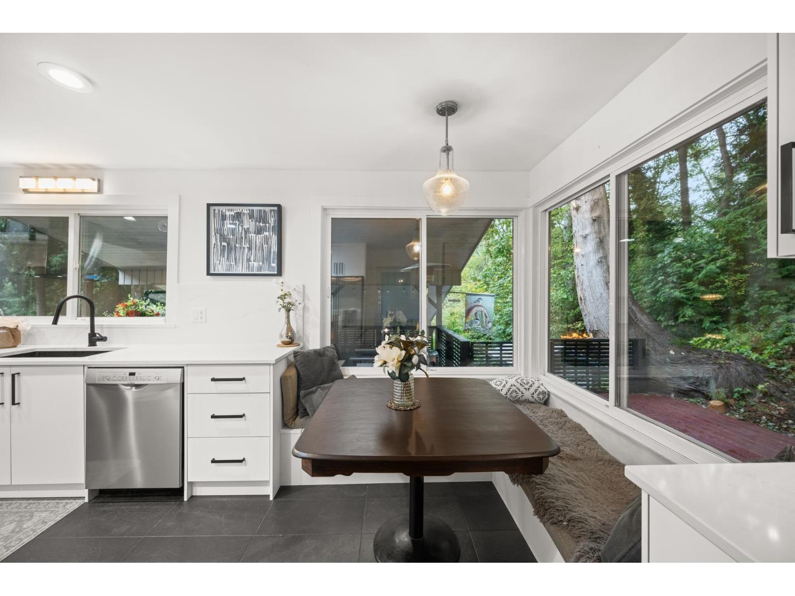 24411 56 Avenue, Langley, British Columbia  V2Z 1B8 - Photo 10 - R3085730