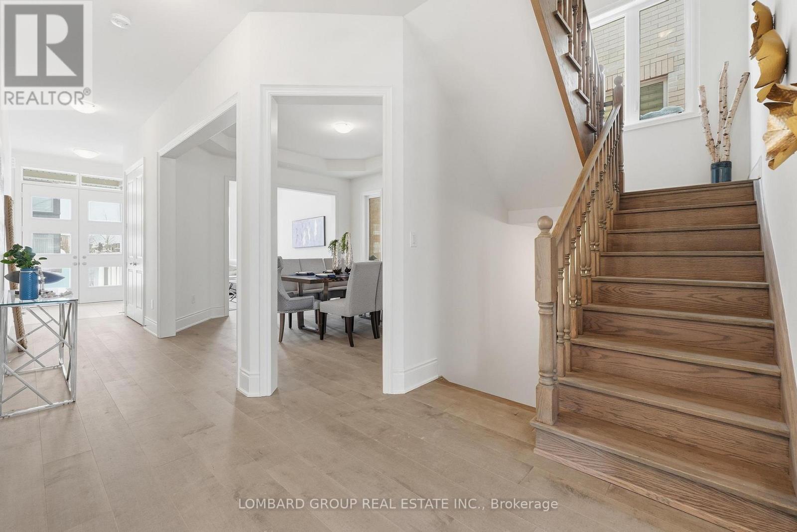 37 North Park Boulevard, Oakville, Ontario  L6M 0W8 - Photo 9 - W12737300