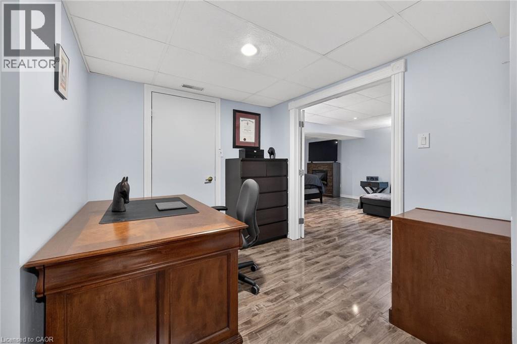 90 Kortright Road E, Guelph, Ontario  N1G 4N8 - Photo 36 - 40802738