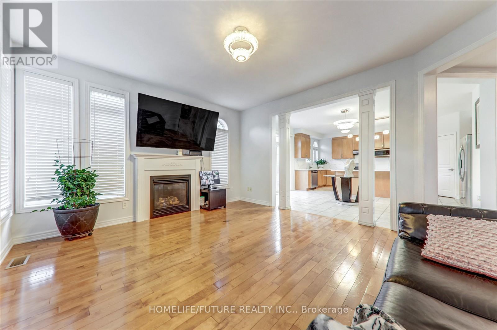 149 Stonechurch Crescent, Markham, Ontario  L6B 0L2 - Photo 17 - N12755272